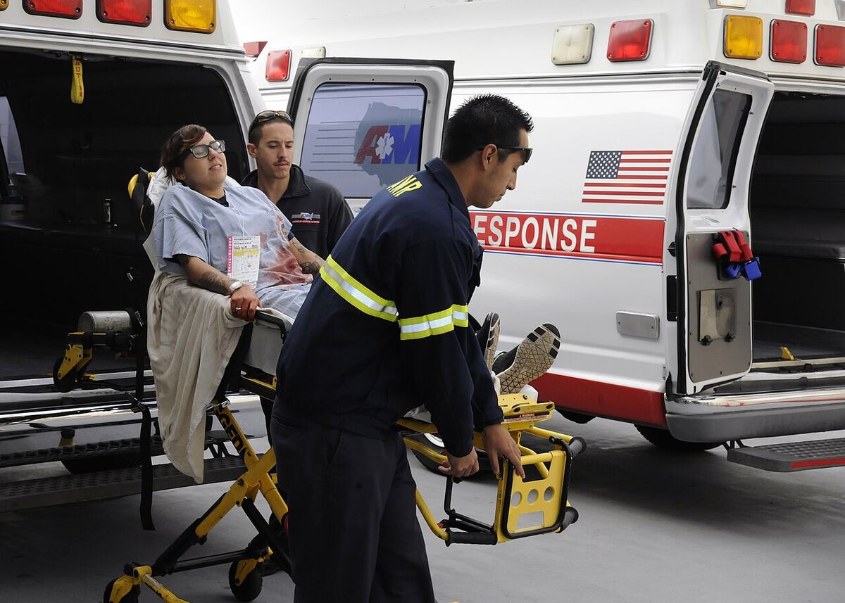 Tips for Safe Hospital to Hospital Patient Transfer in Ghaziabad