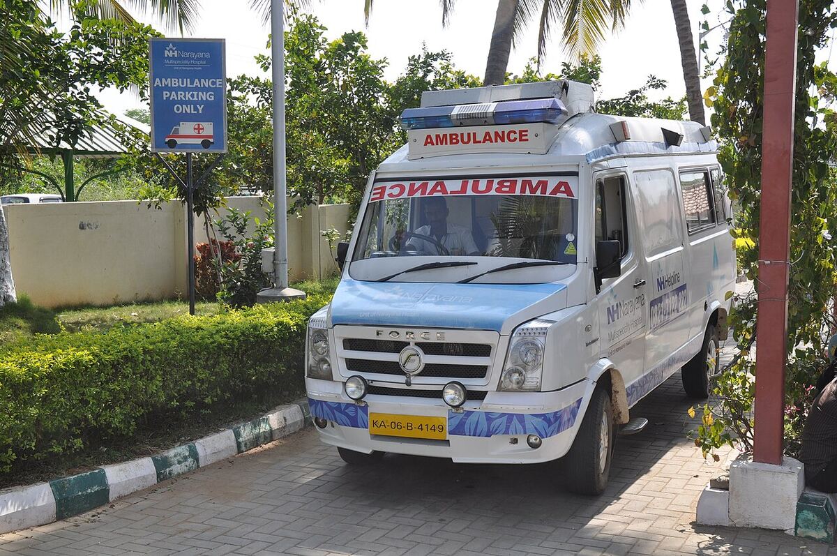 Oxygen Ambulance (BLS) in Ghaziabad